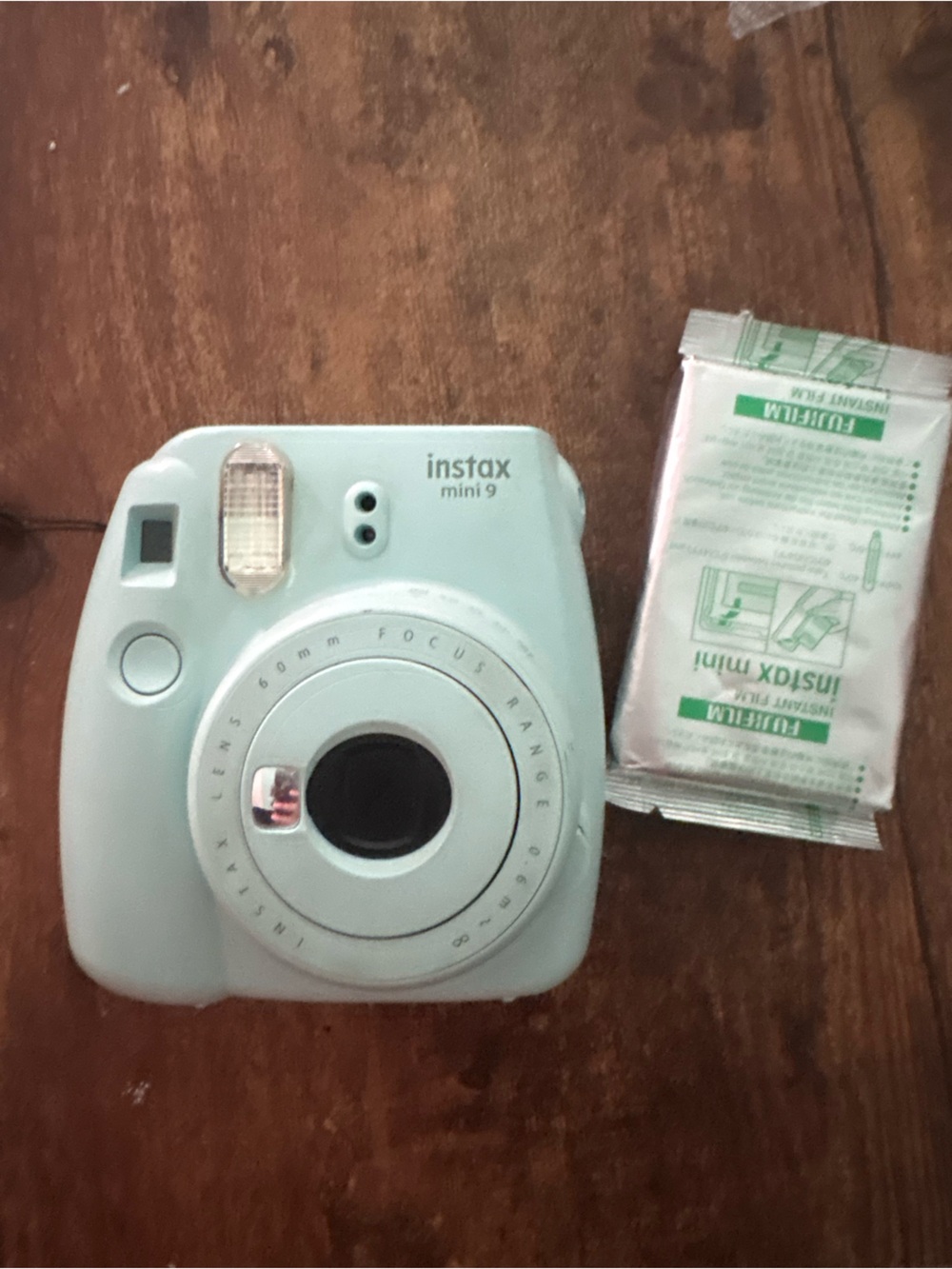 Fujifilm instax mini 9 Instant Camera w/ film  - Mint Green